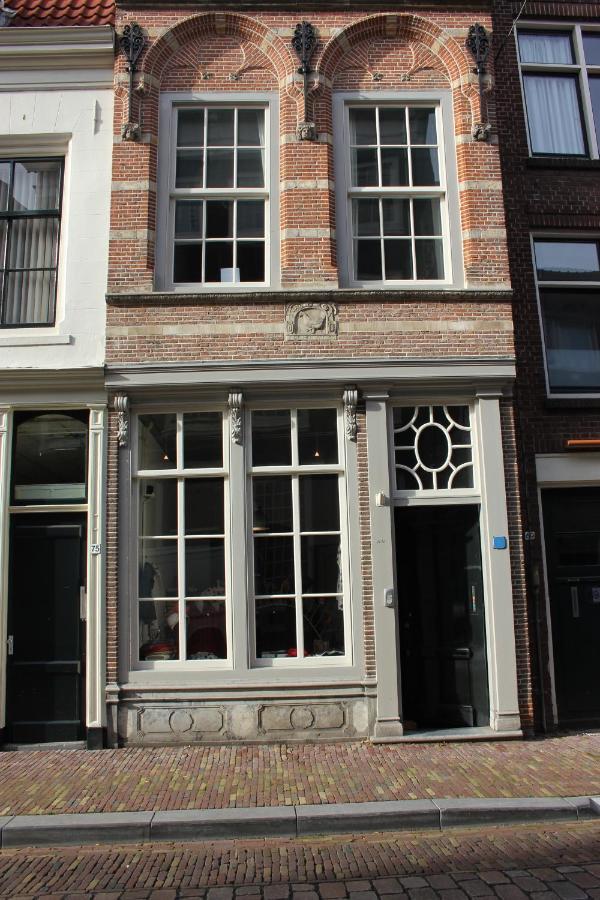 Annemoon Bed and Breakfast Dordrecht Eksteriør billede